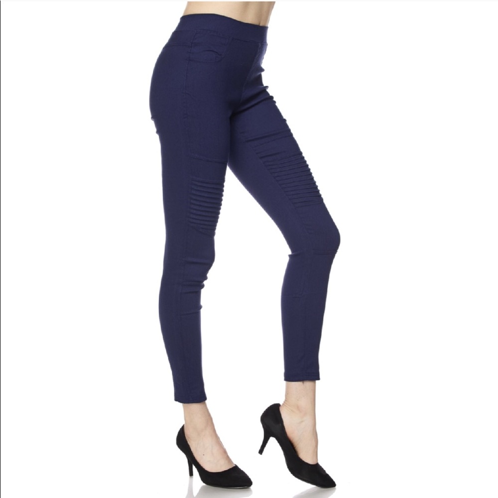 Plus Size Moto Jeggings - Picture 3 of 5